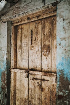 Autolaina Pankista Vai Autoliikkeestä: Vertailu Ja Valintatekijät